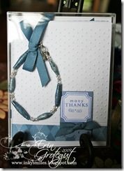 Set-Blue&White4Web
